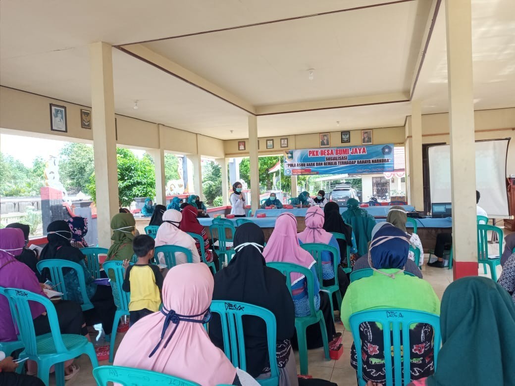 Sosialisasi Pola Asuh Remaja terhadap Bahaya Narkoba